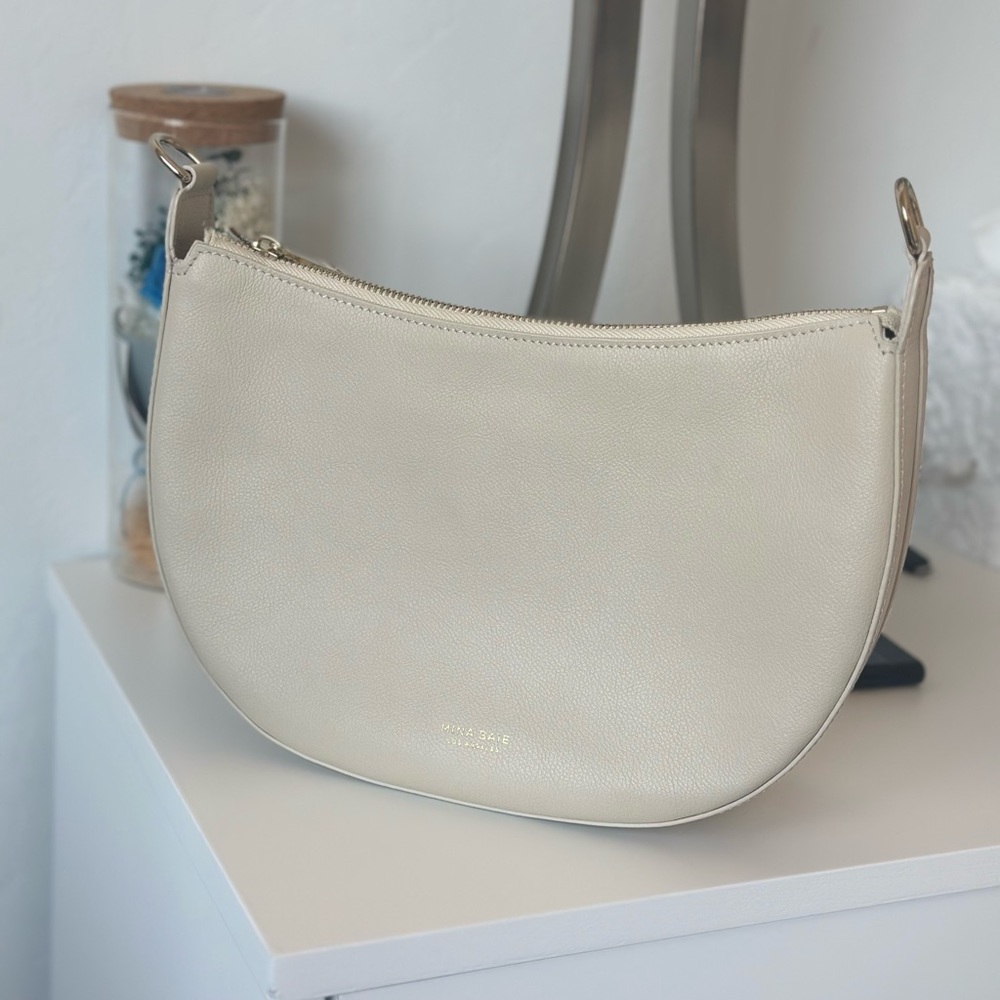 Mina Baie Bone Olivia (large piece only)